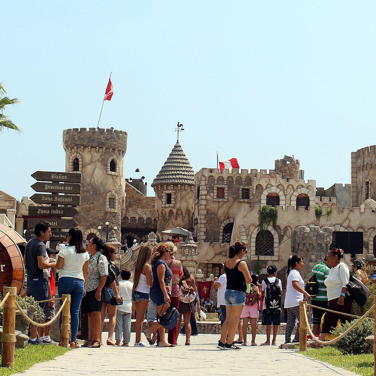 Servicio de taxi al Castillo de Chancay