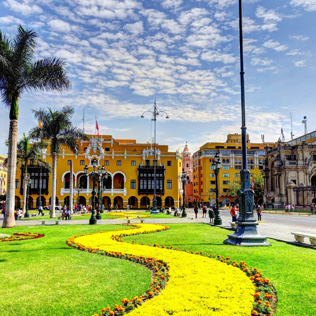 Ven a conocer el Centro Histórico de Lima con el servicio de taxi Hym Remisse